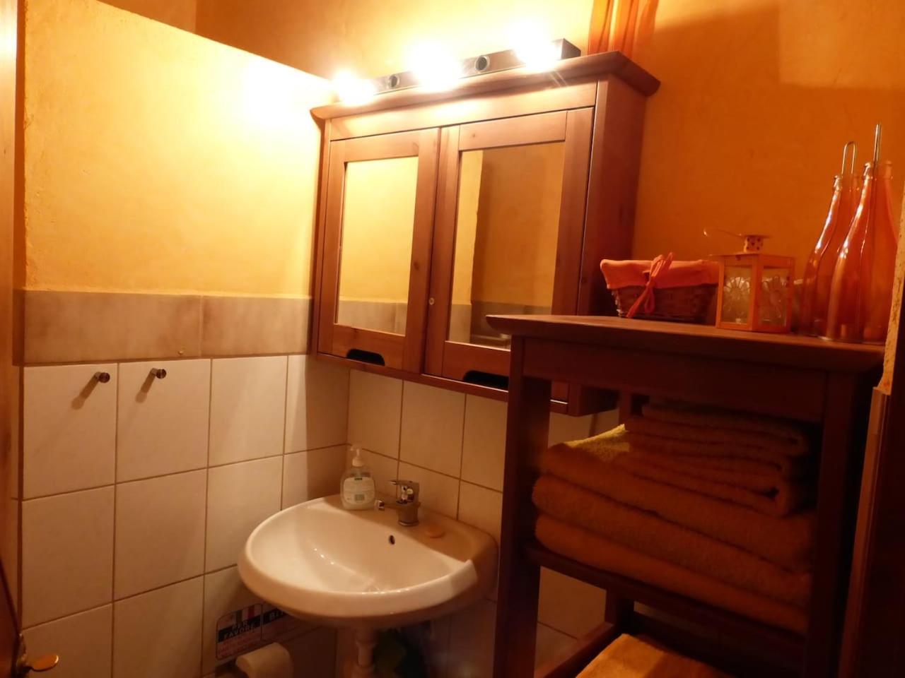 Aperi View Apartment Bagian luar foto